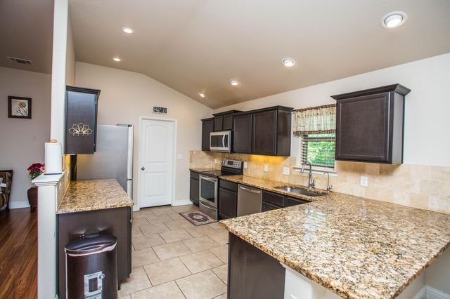 3701 Rochester Avenue, Lubbock, TX 79407