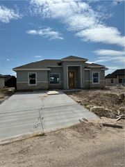 2956 Rio Red Circle Road, Edinburg, TX 78541