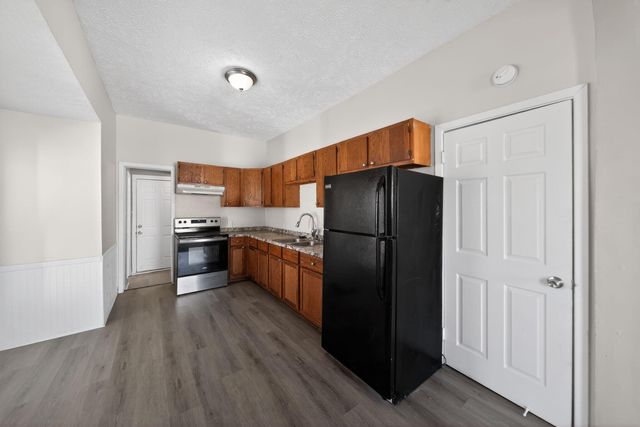 2117 6TH Avenue, Council Bluffs, IA 51501