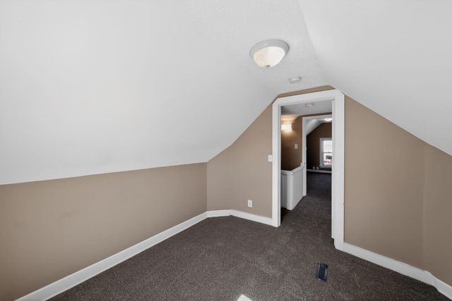 2117 6TH Avenue, Council Bluffs, IA 51501