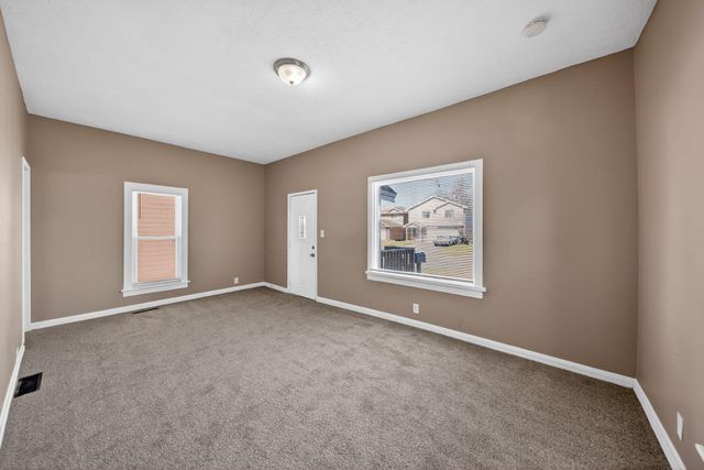 2117 6TH Avenue, Council Bluffs, IA 51501