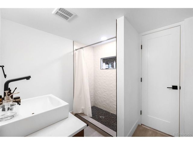 5401 E Dakota Ave 3, Denver, CO 80246