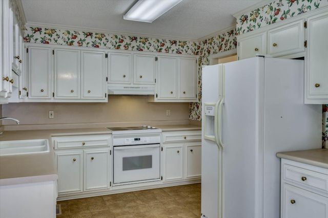 81 Woodlawn Lane, North Augusta, SC 29841