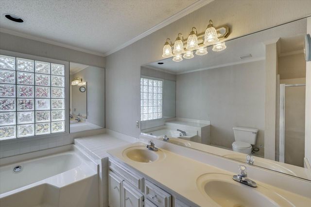 81 Woodlawn Lane, North Augusta, SC 29841