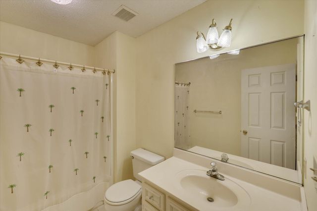 81 Woodlawn Lane, North Augusta, SC 29841