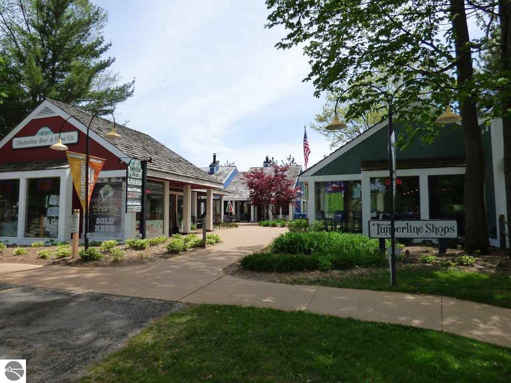 Image 17 of property listing at Unit 37 Golf Meadows Drive, Bellaire, MI 49615