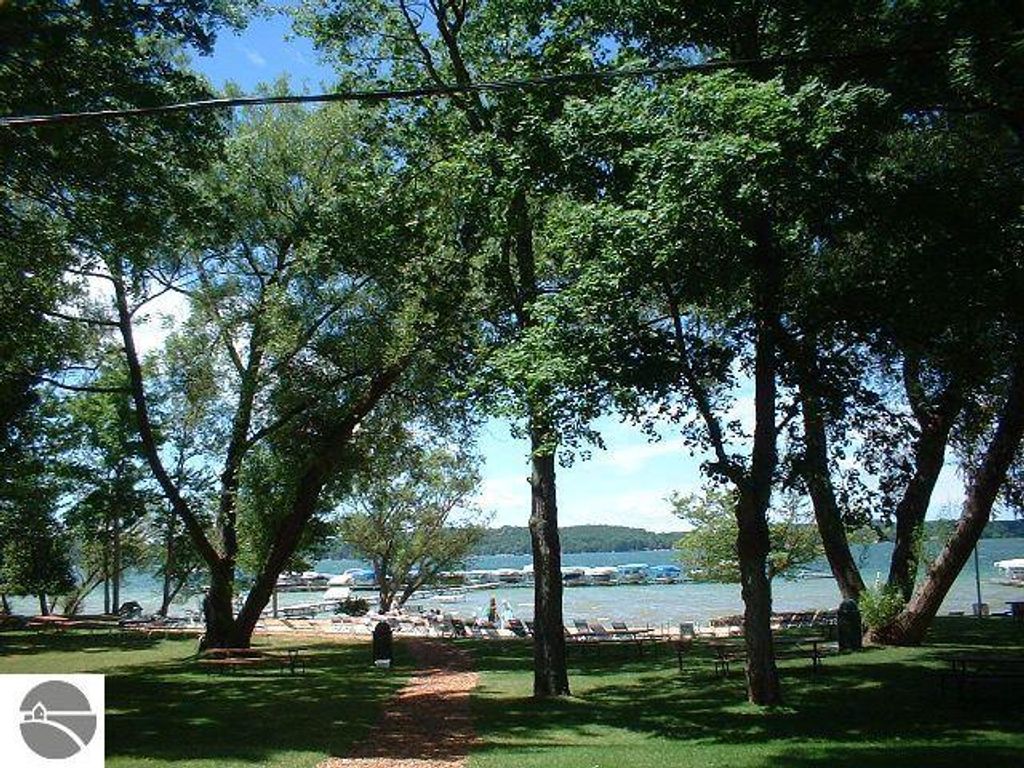 Image 20 of property listing at Unit 37 Golf Meadows Drive, Bellaire, MI 49615