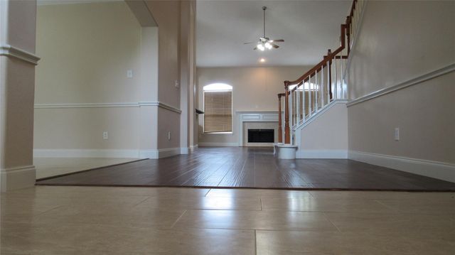 17615 Belwood Park Lane, Cypress, TX 77433