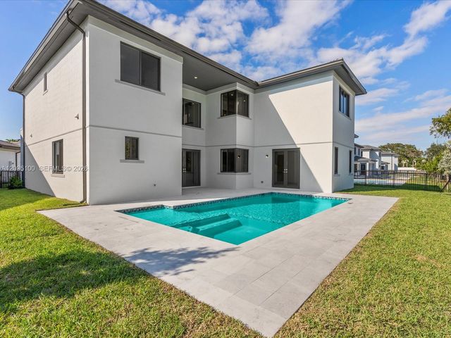 19701 NE 16th Place, Miami, FL 33179