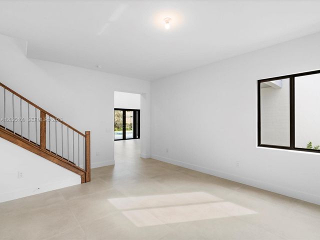 19701 NE 16th Place, Miami, FL 33179