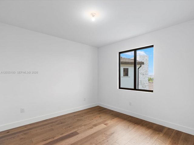 19701 NE 16th Place, Miami, FL 33179