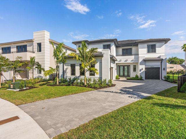 19701 NE 16th Place, Miami, FL 33179