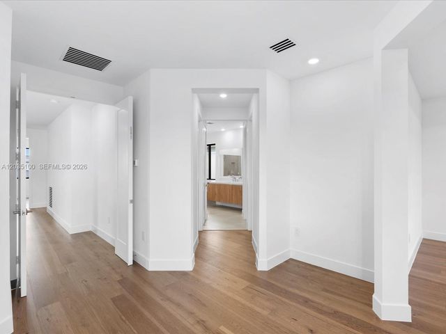 19701 NE 16th Place, Miami, FL 33179