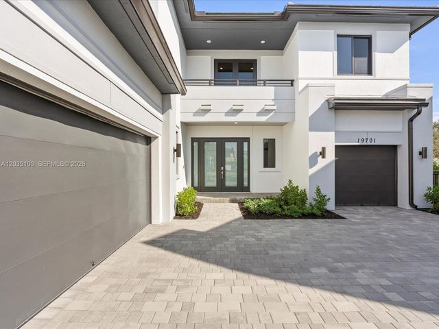 19701 NE 16th Place, Miami, FL 33179