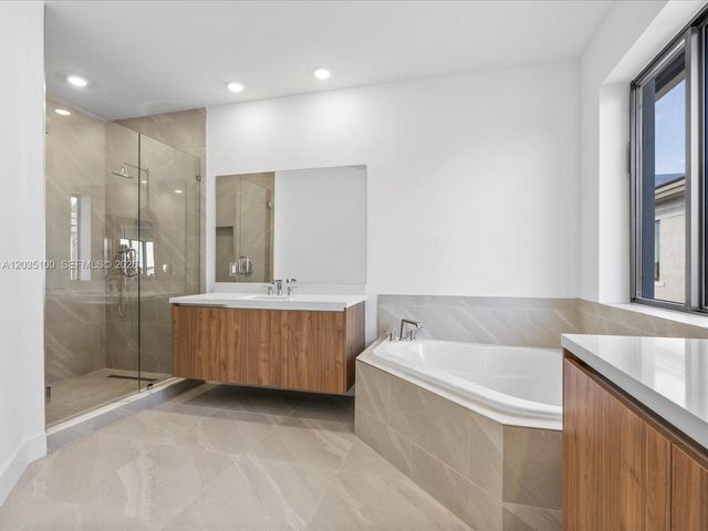 19701 NE 16th Place, Miami, FL 33179