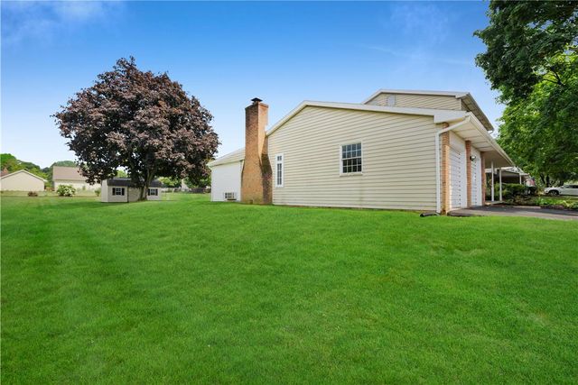 444 Georgetown Road, Lower Nazareth Twp, PA 18064