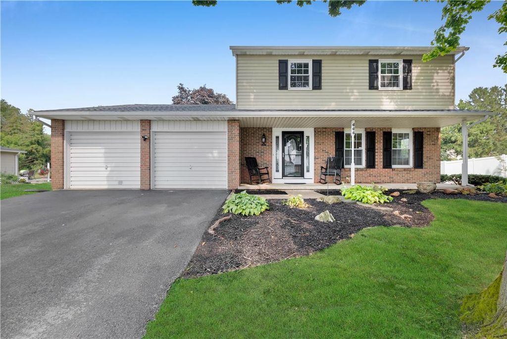 444 Georgetown Road, Lower Nazareth Twp, PA 18064