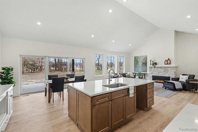 55390 Jewell Road, Shelby Twp, MI 48315