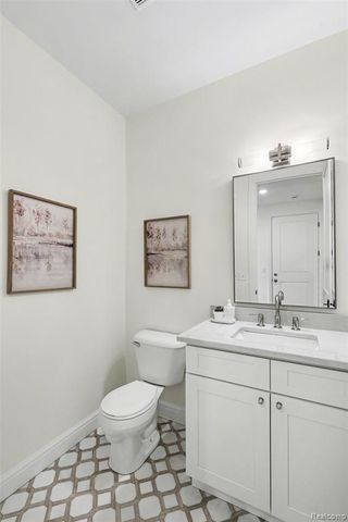 55390 Jewell Road, Shelby Twp, MI 48315