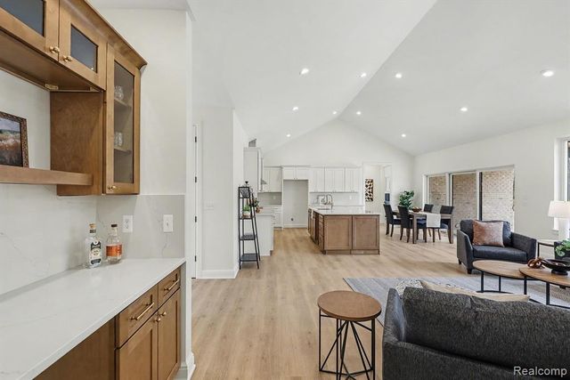 55390 Jewell Road, Shelby Twp, MI 48315