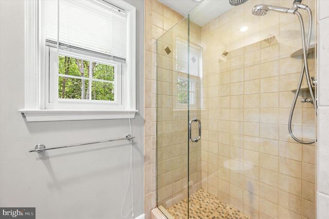 700 BROAD VIEW RD, Exton, PA 19341