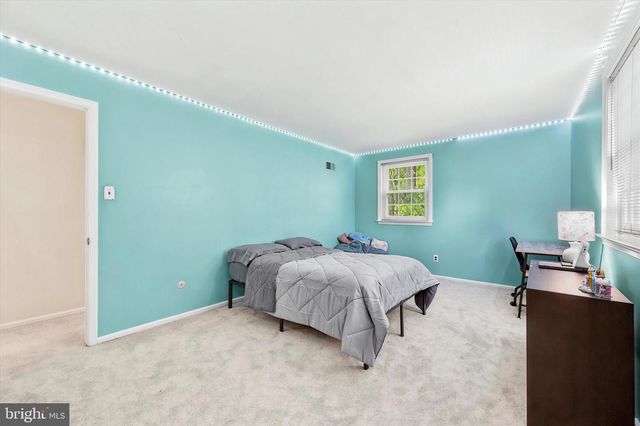 700 BROAD VIEW RD, Exton, PA 19341