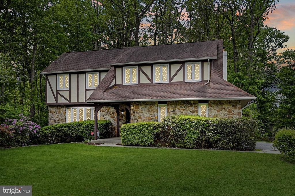 700 BROAD VIEW RD, Exton, PA 19341