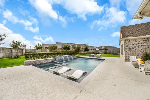 18303 Westcave Creek Drive, Cypress, TX 77433