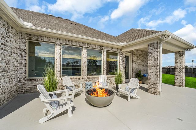 18303 Westcave Creek Drive, Cypress, TX 77433