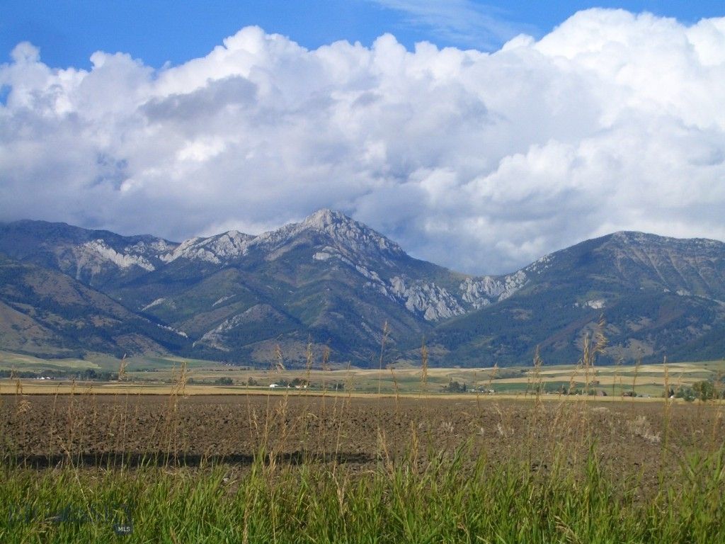 4468 Wes Davis Road, Belgrade, MT 59714 photo 4