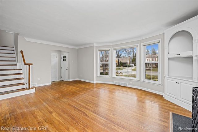 2121 Bonnieview Drive, Royal Oak, MI 48073