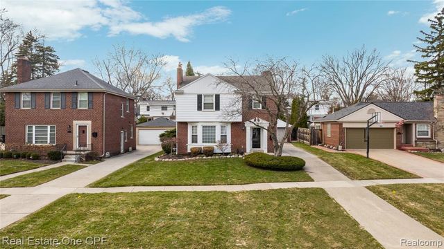 2121 Bonnieview Drive, Royal Oak, MI 48073