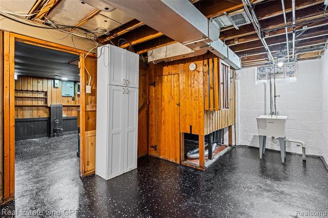 2121 Bonnieview Drive, Royal Oak, MI 48073