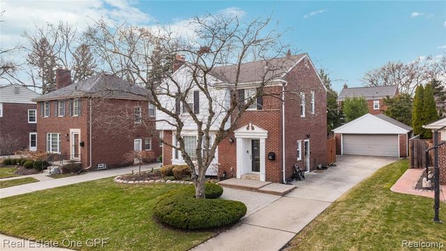 2121 Bonnieview Drive, Royal Oak, MI 48073