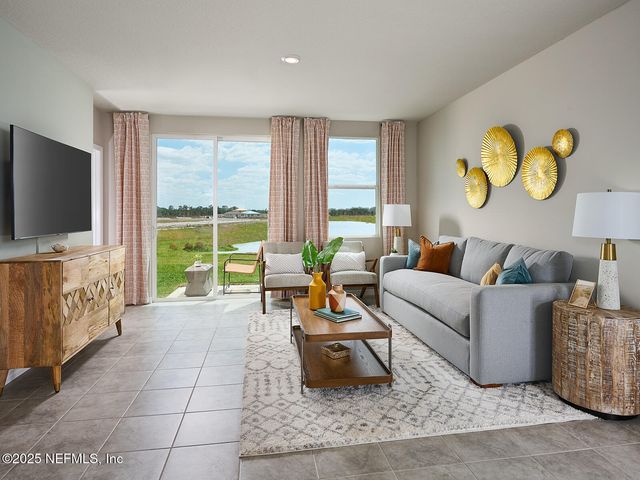 7335 QUEENSGATE Circle, Jacksonville, FL 32219