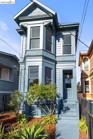 3239 Adeline St, Oakland, CA 94608