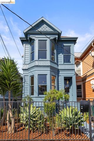 3239 Adeline St, Oakland, CA 94608