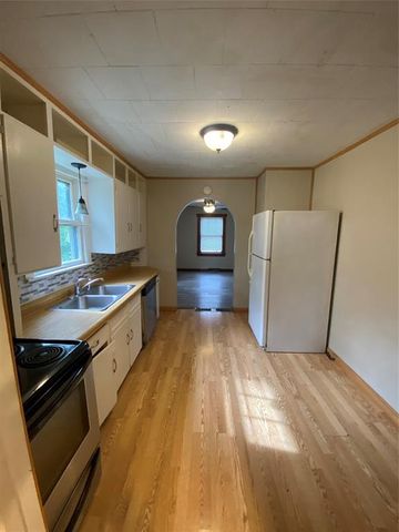 1223 Barron Street, Eau Claire, WI 54703