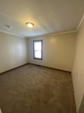 1223 Barron Street, Eau Claire, WI 54703