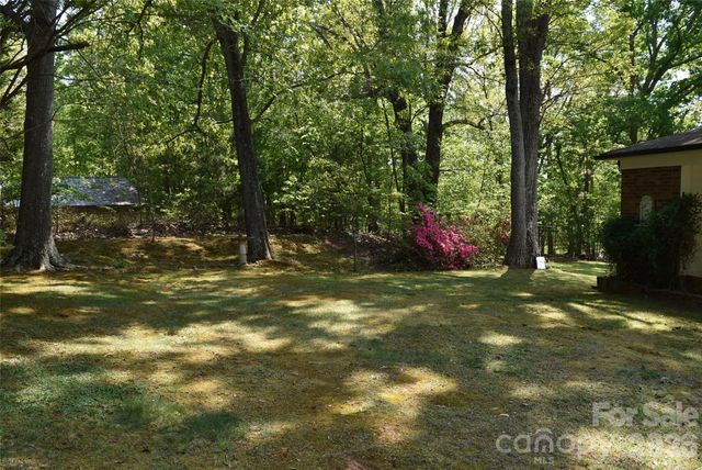 217 Redwood Lane, Lincolnton, NC 28092