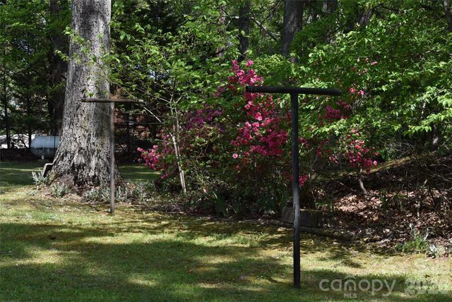 217 Redwood Lane, Lincolnton, NC 28092