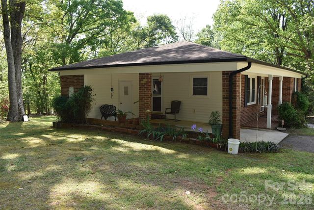 217 Redwood Lane, Lincolnton, NC 28092