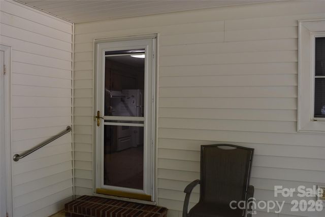 217 Redwood Lane, Lincolnton, NC 28092