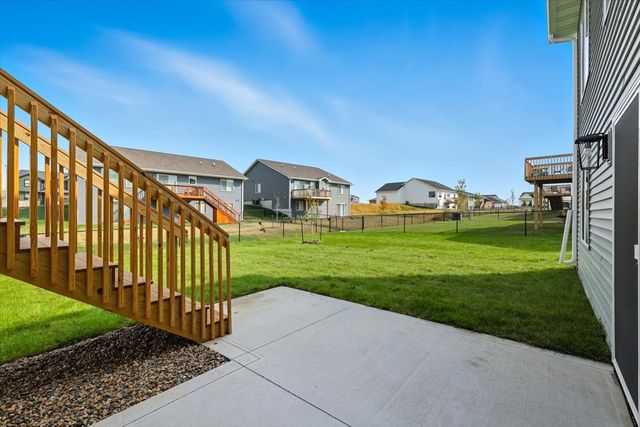 575 NW Prairie Rose Lane, Waukee, IA 50263