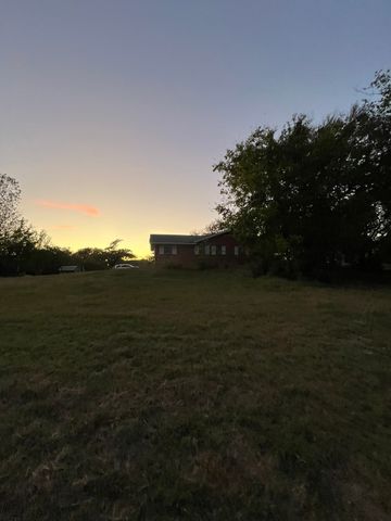 1617 Florence Drive, Azle, TX 76020