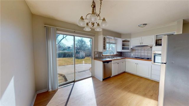 12011 Belmont Avenue, Grandview, MO 64030