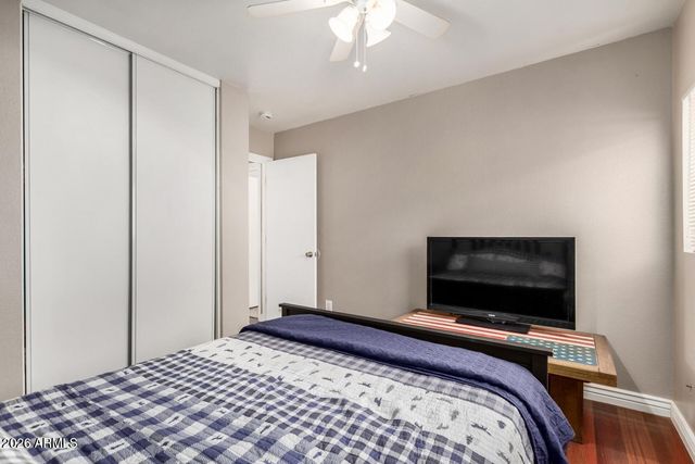 8043 W EVA Street, Peoria, AZ 85345