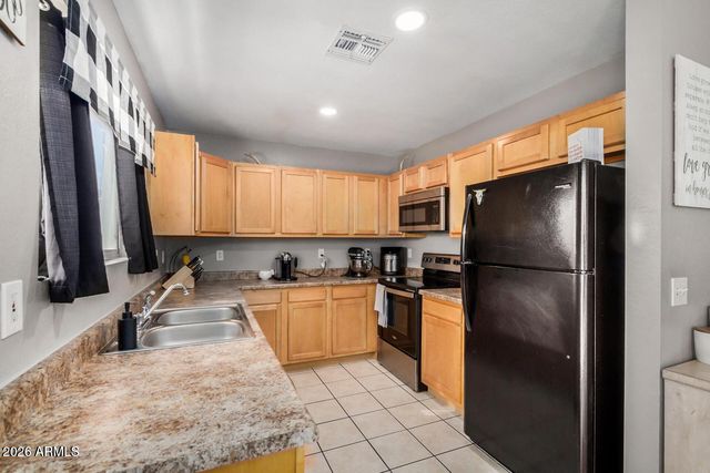 8043 W EVA Street, Peoria, AZ 85345