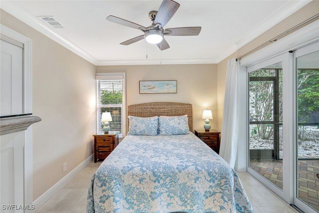 989 E Valley DR, Bonita Springs, FL 34134