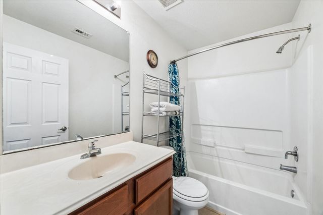 9907 Garnet Springs Drive, Rosharon, TX 77583